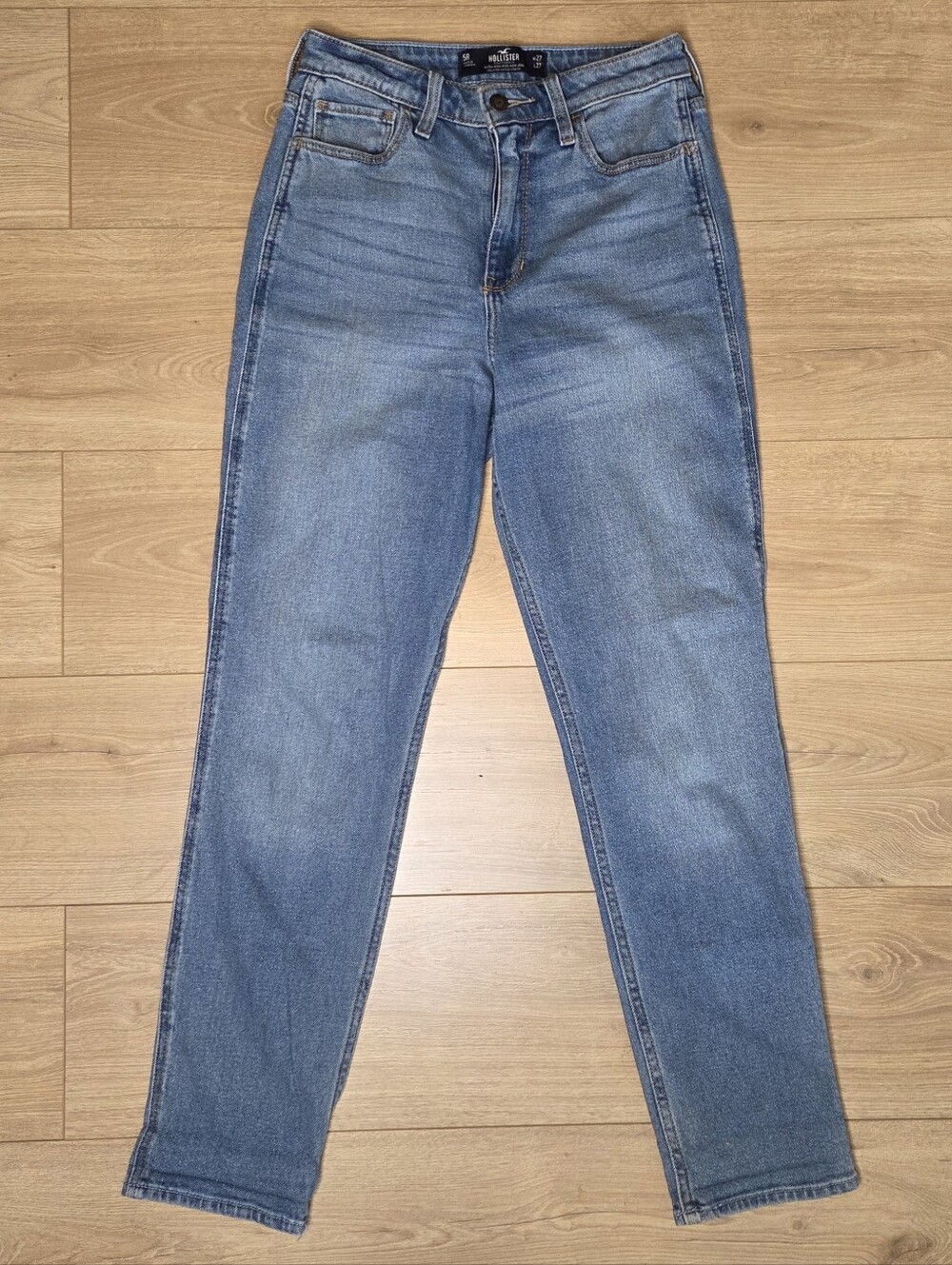 Hollister Ultra High Rise Mom Jeans Light Wash Stretch Denim Women's 27x27